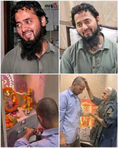 চারটি ছবির একটি কোলাজ যেখানে এক যুবকের ধর্মীয় রূপান্তরের গল্প দেখানো হয়েছে। উপরের দুটি ছবিতে যুবকটিকে লম্বা দাড়ি ও মুসলিম ধর্মীয় আবহে দেখা যাচ্ছে, যা তার পূর্বে হিন্দু থেকে ইসলাম ধর্ম গ্রহণের অধ্যায়টি প্রকাশ করে। নিচের দুটি ছবিতে দেখা যাচ্ছে, যুবকটি পরবর্তীতে নিজের ইচ্ছায় পুনরায় সনাতন ধর্মে ফিরে এসেছেন; যেখানে তিনি মাথা ন্যাড়া করে পূজার বেদির সামনে প্রার্থনা করছেন এবং একজন বয়োবৃদ্ধা নারী (মা) পরম মমতায় তার মাথায় হাত রেখে আশীর্বাদ করছেন।